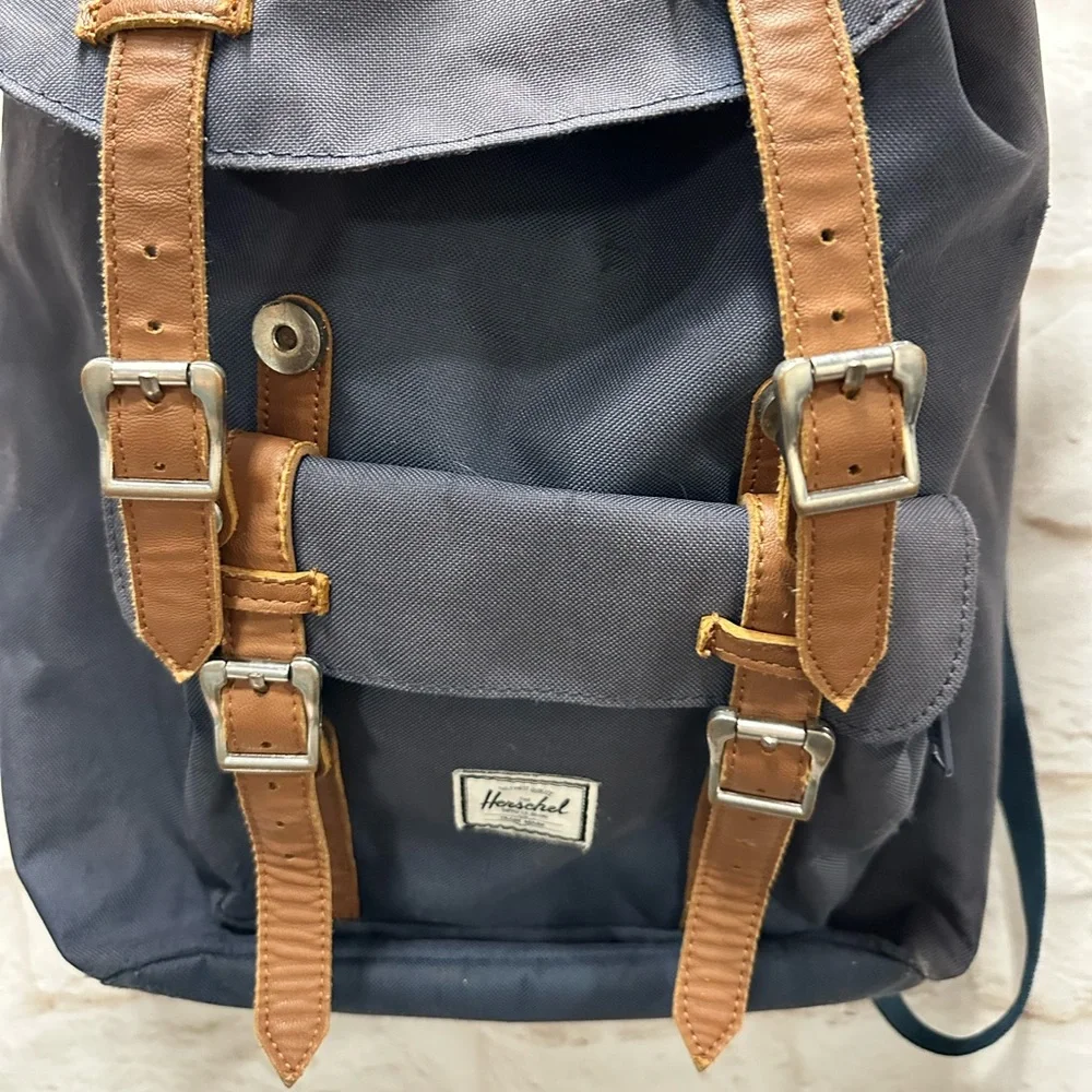 Herschel Little America Laptop Backpack, Black/Tan‎